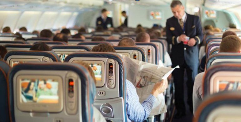 Recomendaciones para no sufrir molestias musculares durante vuelos