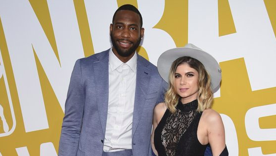 Mueren exjugador de la NBA y su esposa en accidente