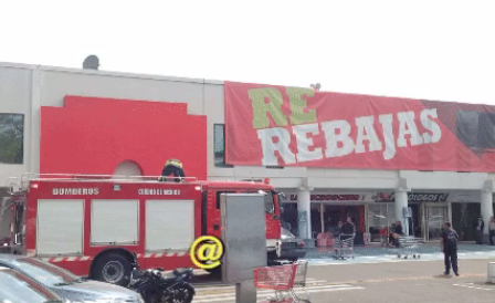 Controlan incendio en Comercial Mexicana de la colonia Asturias
