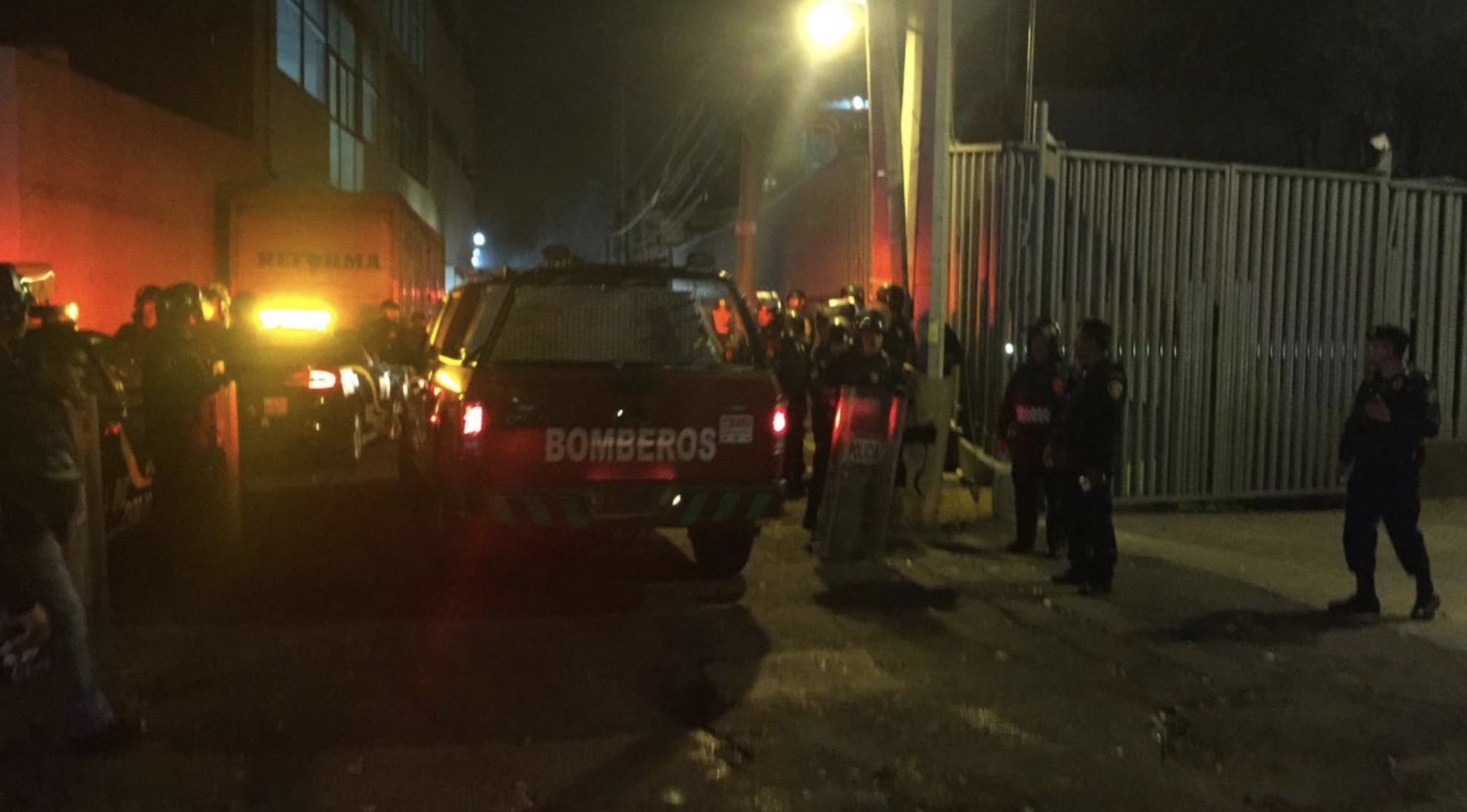 Incendio en instalaciones del periódico Reforma