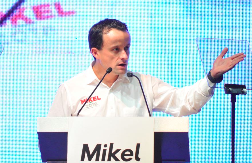 Arriola pide a Barrales y Sheinbaum externar su postura acerca de mariguana y matrimonio gay