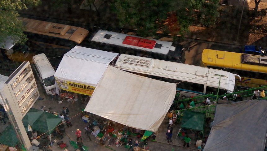Manifestantes afectan tránsito en Ejército Nacional