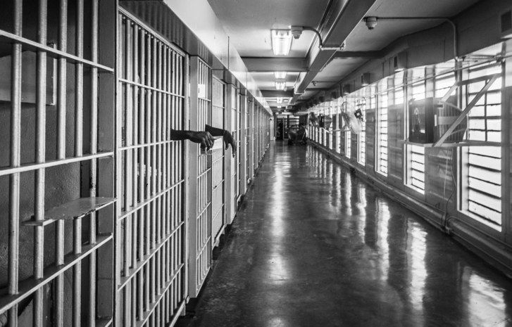 Negociaciones ‘oscuras’ entre particulares y candidatos serán castigadas con cárcel