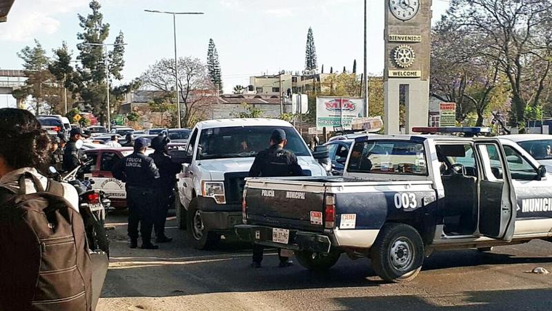 Policía por tratar de darse a la fuga arrolla y mata a exmilitar en Oaxaca
