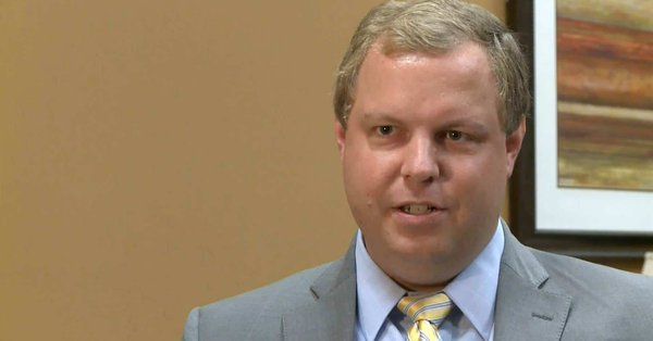 Renuncia escritor de discursos de la Casa Blanca acusado de violencia doméstica