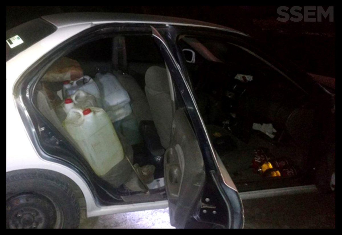 Detienen a policía en Edomex por robo de combustible