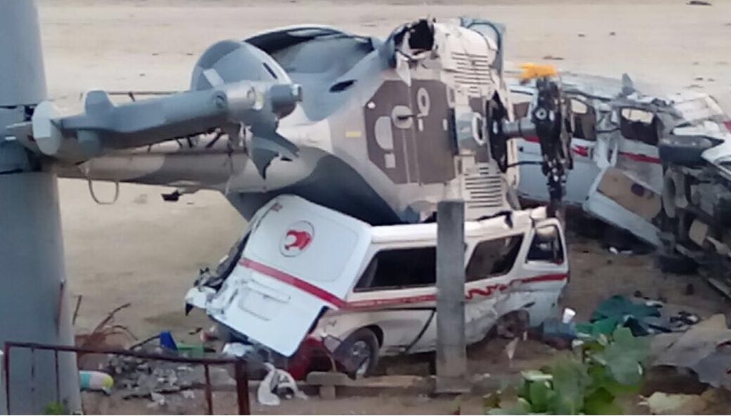 #VIDEO El momento en que helicóptero de Sedena cae