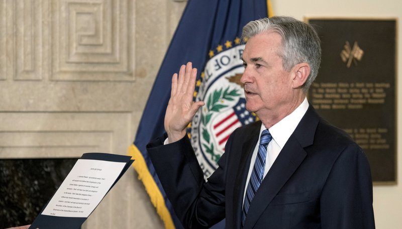 Jerome Powell toma juramento como presidente de la Fed Jerome Powell toma juramento como presidente de la Fed