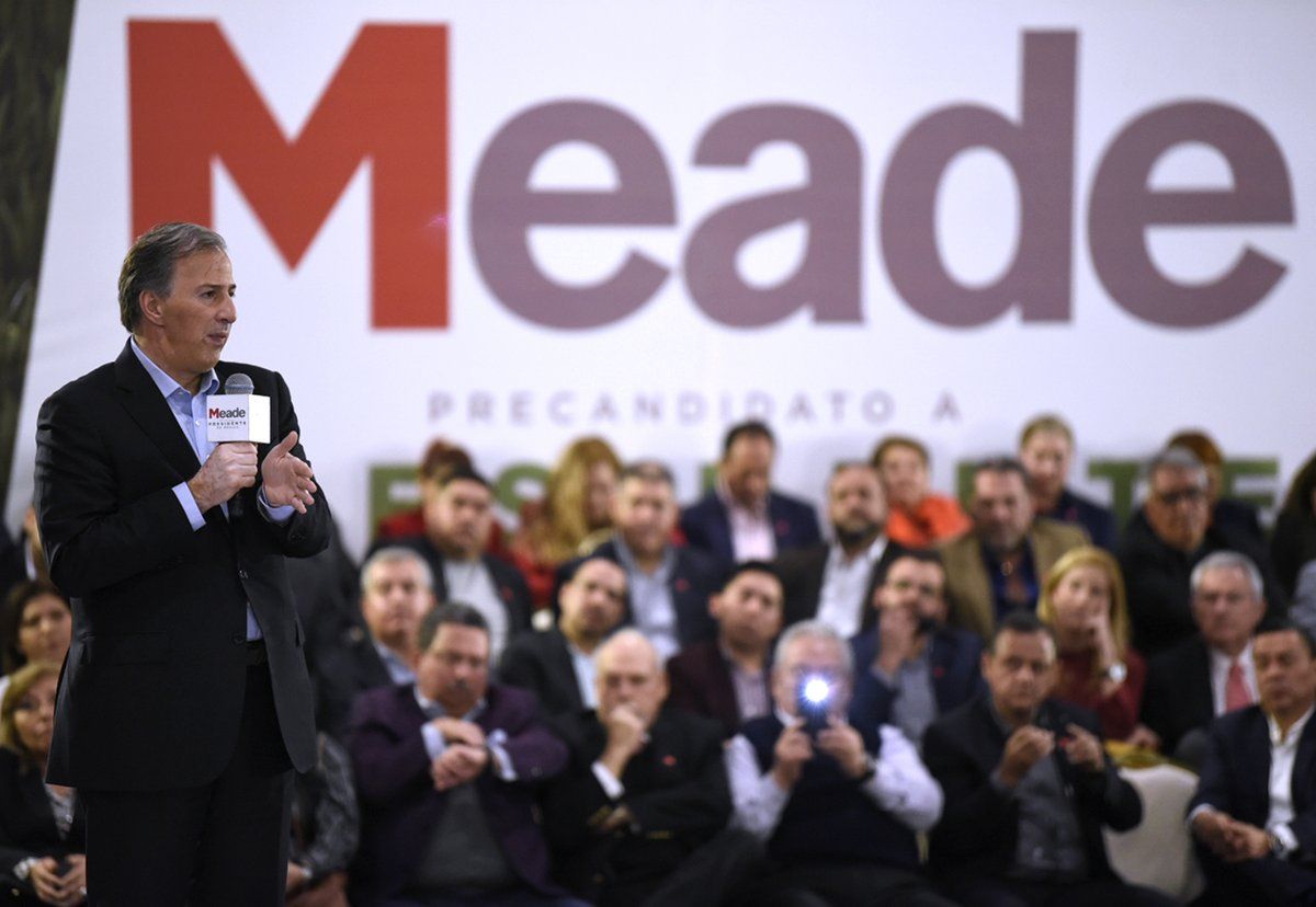 Meade propone acciones para mejorar la economía familiar