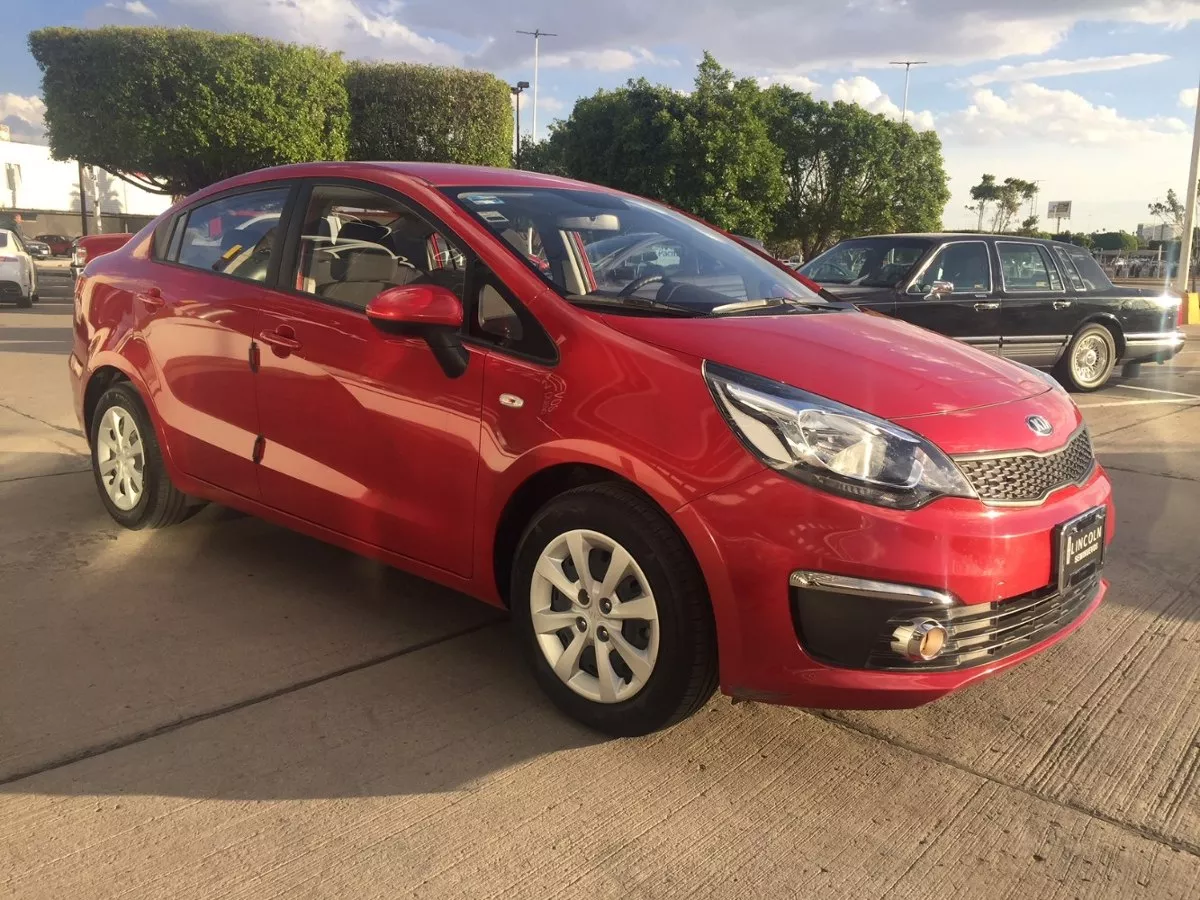 Multa Profepa a Kia Motors por vender vehículos sin certificado