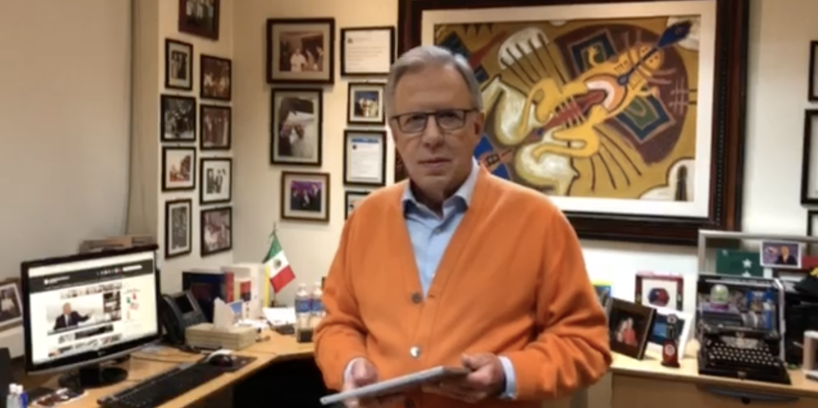 ¡Las noticias! Otro juez falla contra Trump y frena eliminación de DACA