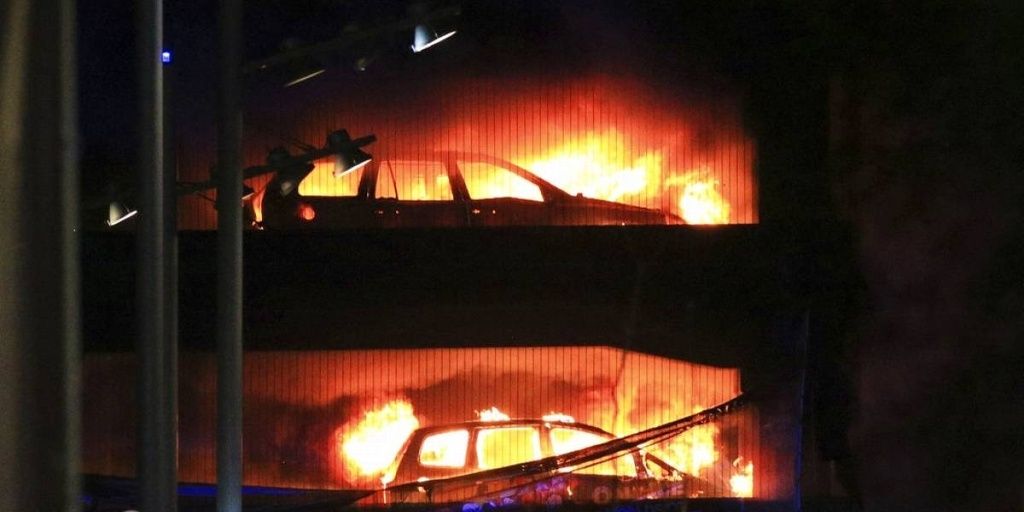 Muere calcinado tras choque en Puebla