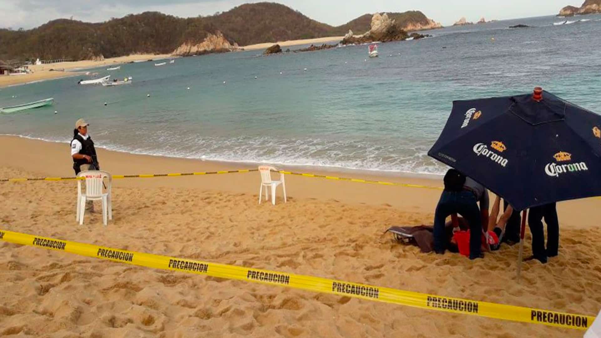 Hombre muere ahogado en playa de Oaxaca