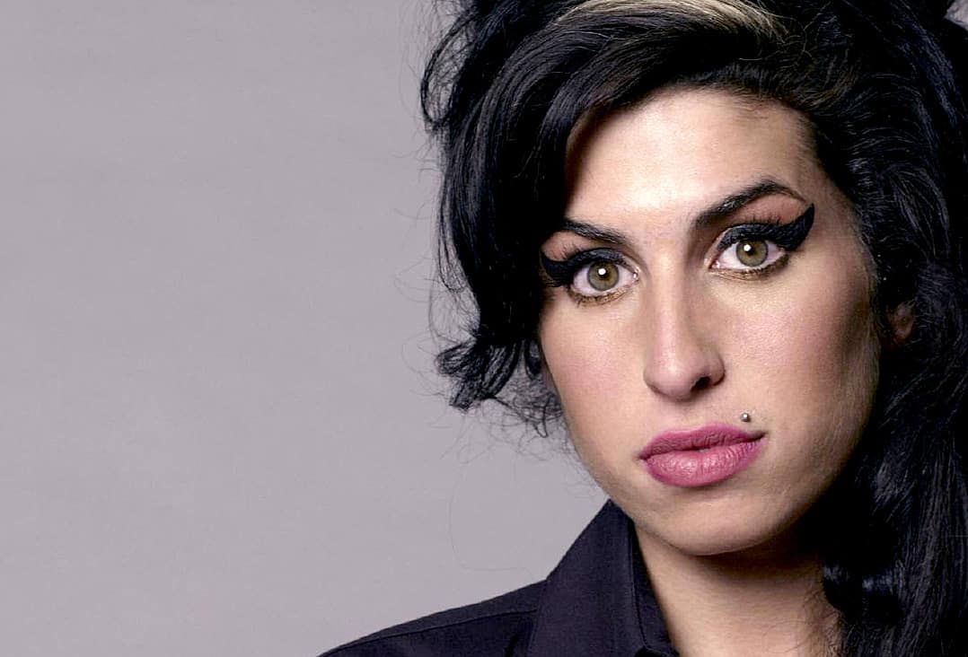 Revelan tema inédito de Amy Winehouse