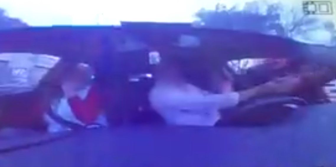 #Video Asaltan a automovilista en Río Consulado