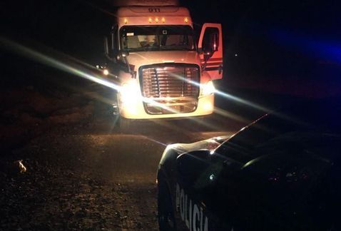 Frustran asalto a camión de cerveza en Autopista Puebla-Córdoba