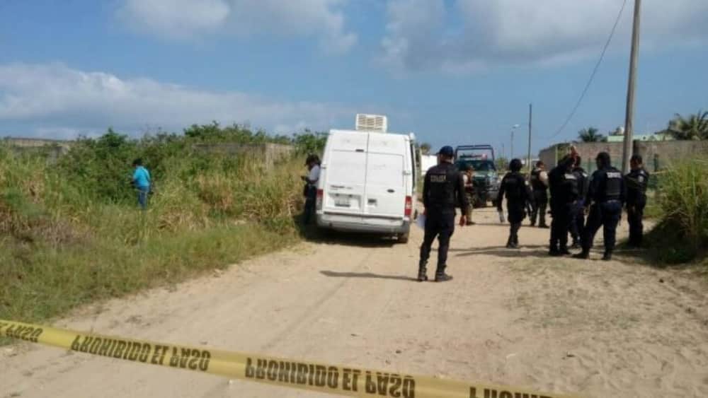 Encuentran a mujer degollada en Coatzacoalcos Encuentran a mujer degollada en Coatzacoalcos