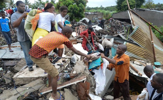 Colapso de montaña de basura en Mozambique deja 17 muertos