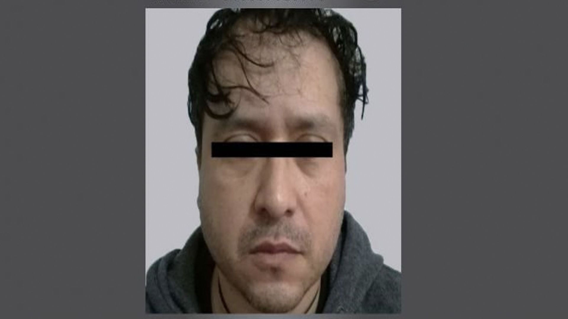 Profesor de Chimalhuacán acusado de pedir fotografías íntimas a alumna