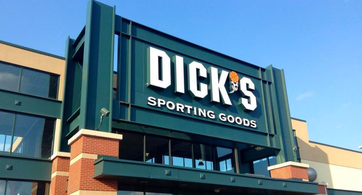Dick’s dejará de vender rifles de asalto en EE.UU.