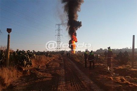 Ladrones de combustible provocan explosión de ductos en Edomex