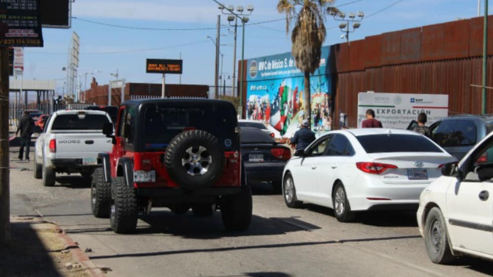 Fuga de gas causa cierre de la frontera entre Sonora y Arizona