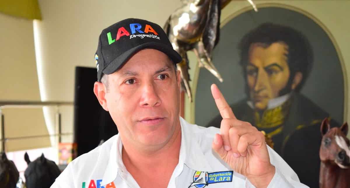 Opositor venezolano rompe con coalición y será candidato presidencial