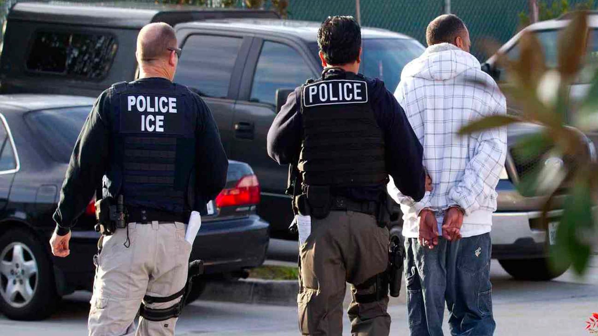 Migra va tras indocumentados que dan declaraciones a la prensa