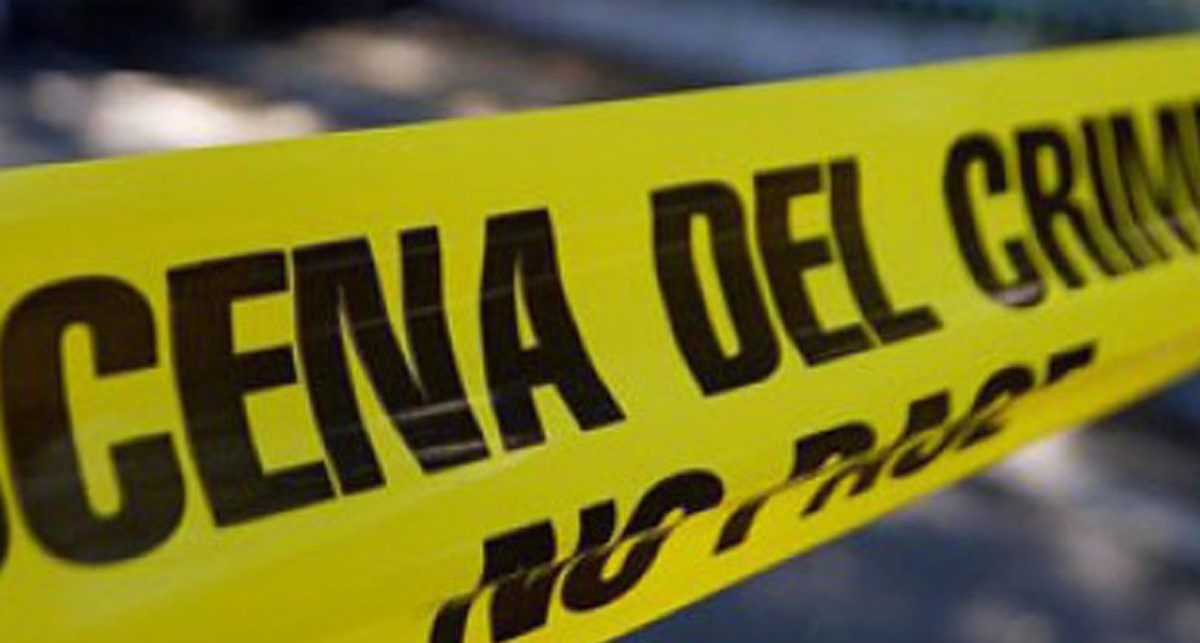 Hallan tres cuerpos en terreno baldío en Veracruz