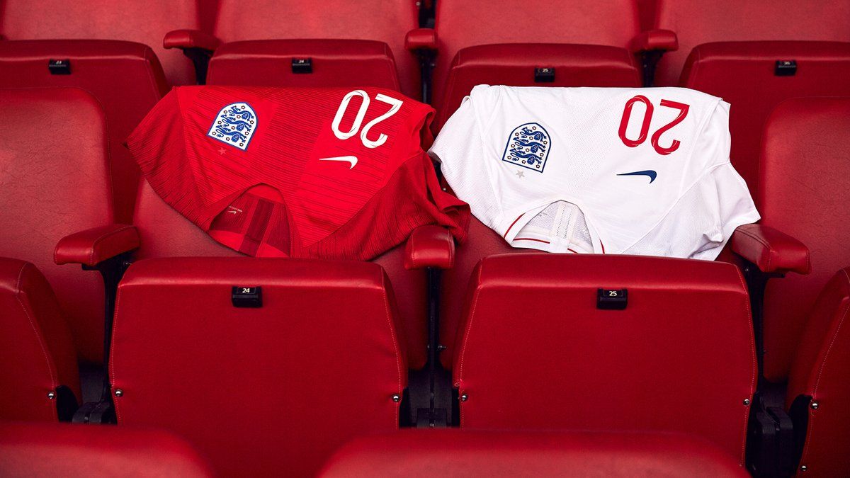 Inglaterra revela sus uniformes para Rusia 2018