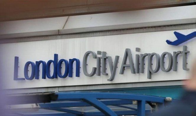 Cierran aeropuerto de London City por bomba de la Segunda Guerra Mundial
