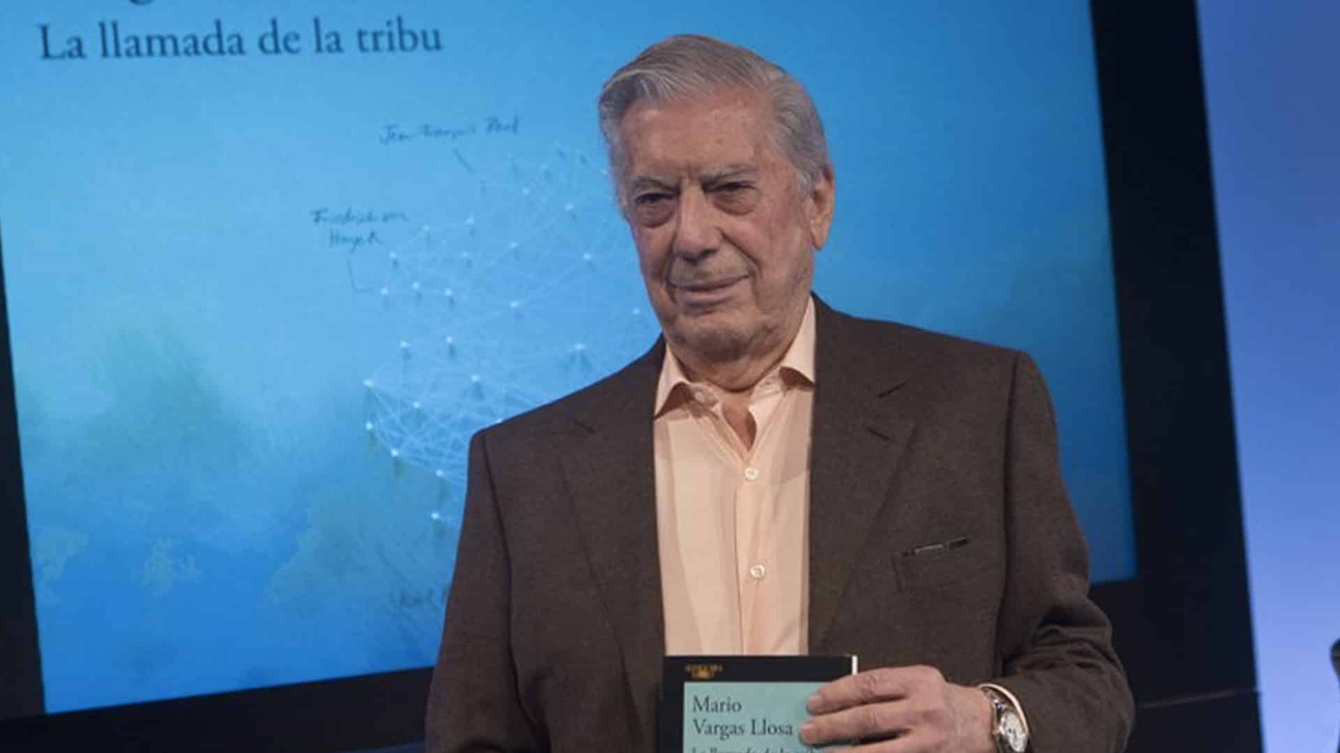 Vargas Llosa habla de las elecciones en México, López Obrador le responde