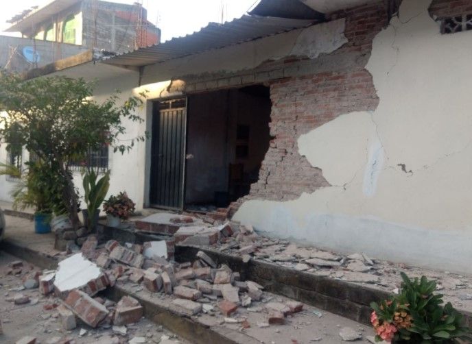 Al menos 981 réplicas tras sismo de este viernes