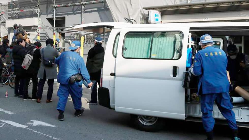 Arrestan en Japón a estadounidense por descuartizar a mujer Arrestan en Japón a estadounidense por descuartizar a mujer