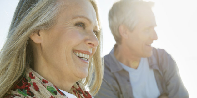 Hombres viven 12 años menos que las mujeres