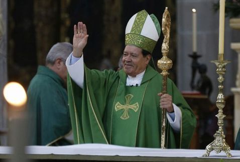 Norberto Rivera oficia su última misa en la Catedral