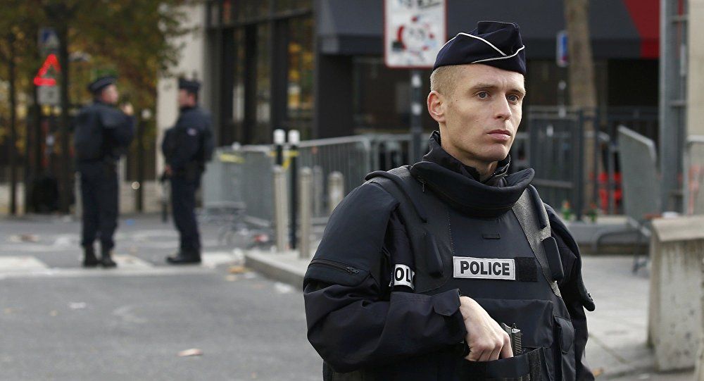 Arrestan a tres personas en Francia por canibalismo