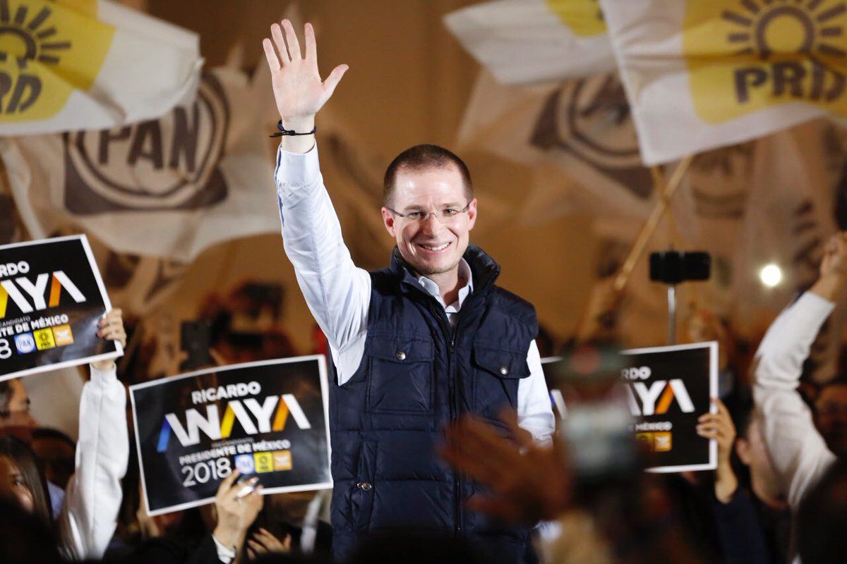 PRD ratifica candidatura de Anaya y al Congreso