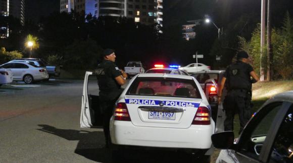 Condenan en Uruguay a 13 mexicanos implicados en robo a joyería - robo-joyería-uruguay