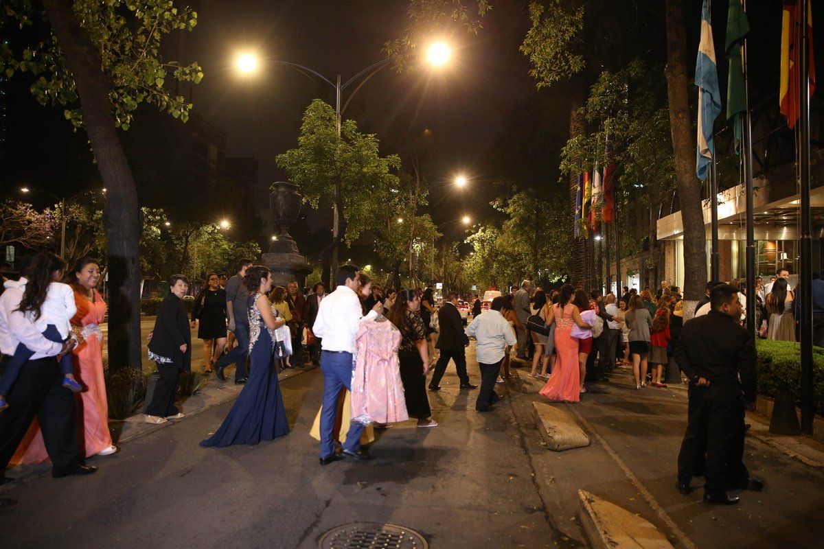 Van más de dos mil 100 réplicas del sismo del viernes