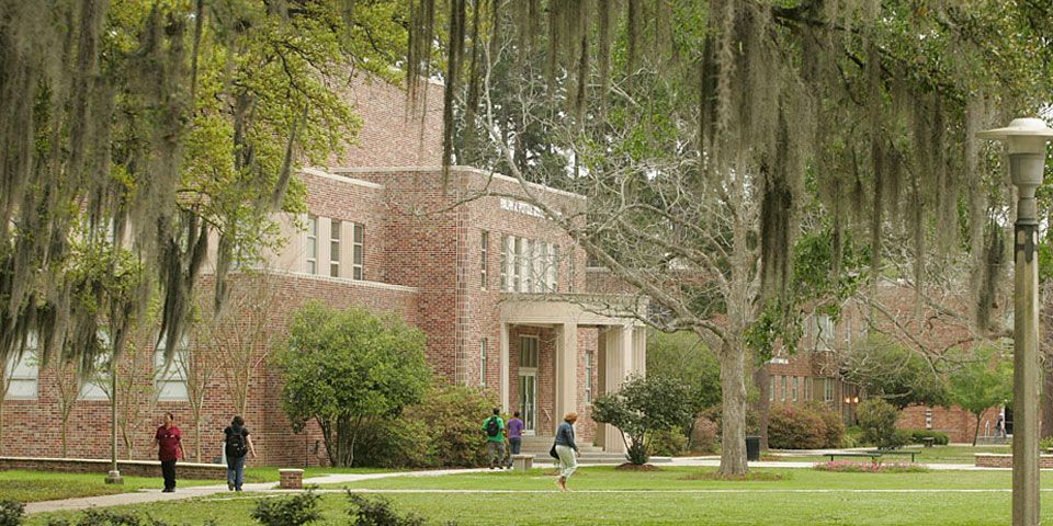 Tiroteo en universidad de Luisiana deja dos heridos