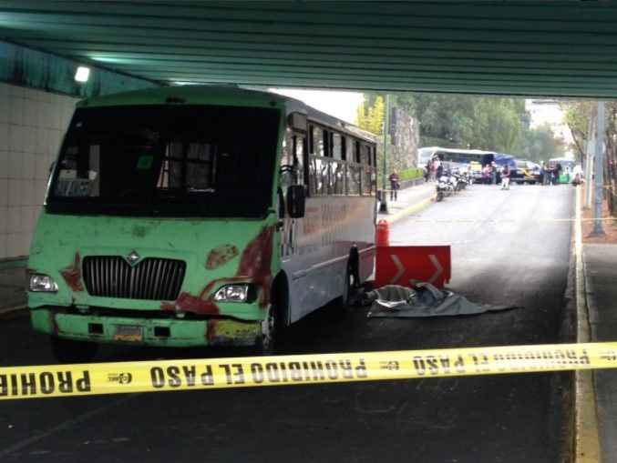 Atropellan y matan a anciana en Jardines del Pedregal