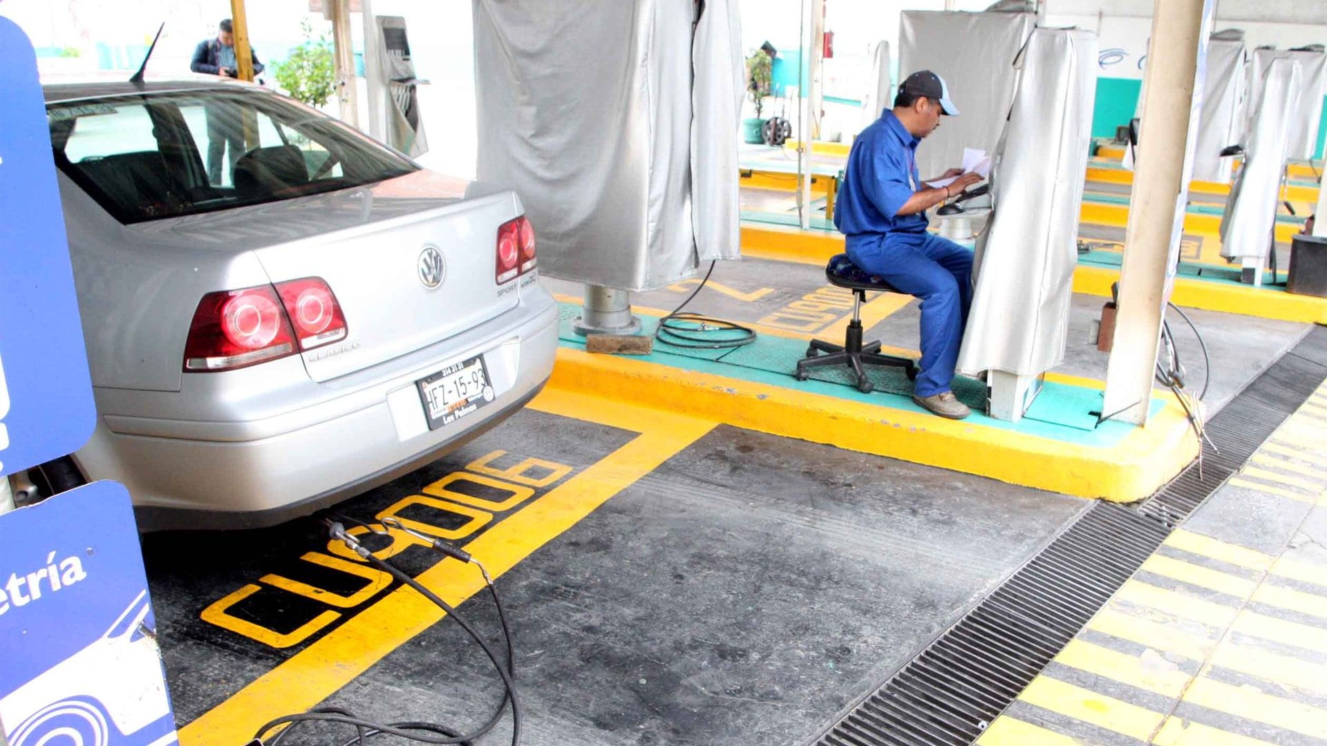 Profepa clausura 25 verificentros en Edomex, Puebla, Tlaxcala y Morelos