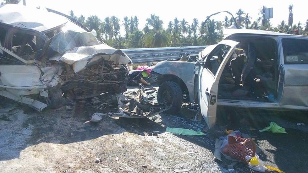 Accidente en carretera Acapulco-Zihuatanejo deja cuatro muertos