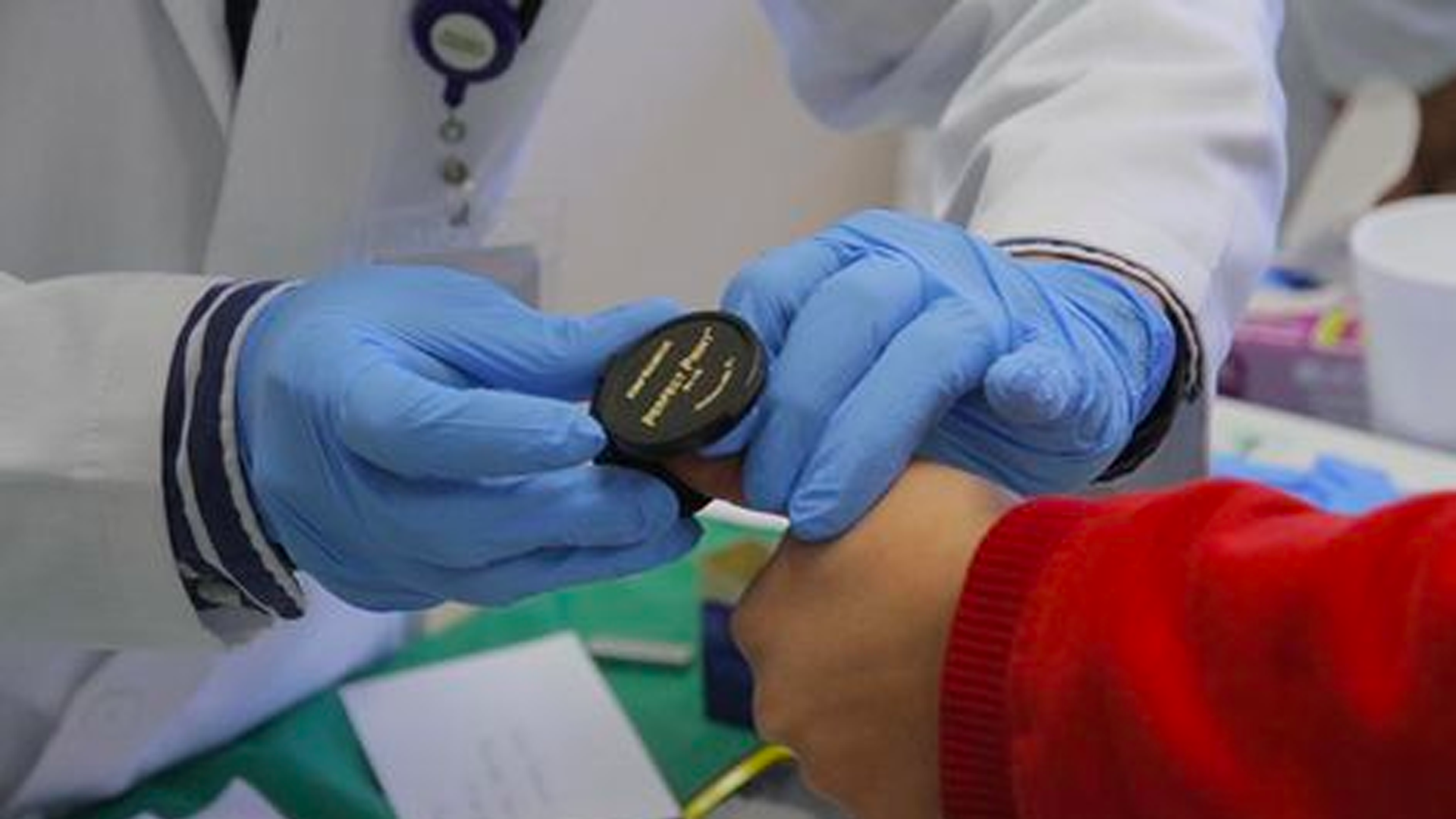 Recaba PGR más de mil muestras de ADN para identificar cuerpos