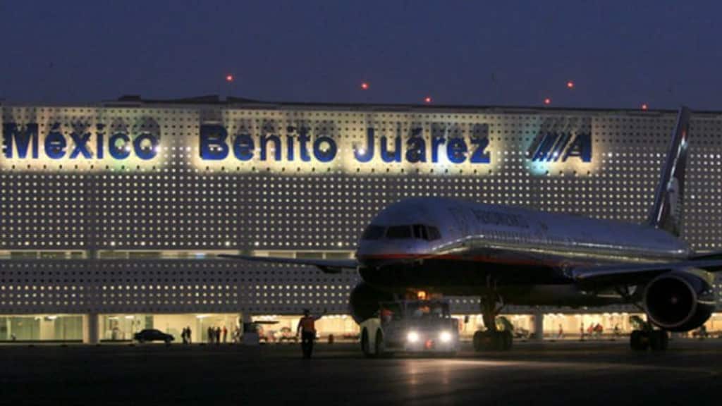 Cesan a subdelegado de migración en el AICM