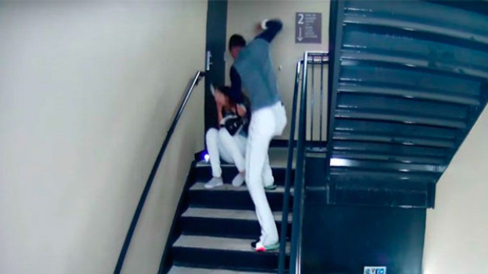 #Video Beisbolista golpea a su novia en repetidas ocasiones