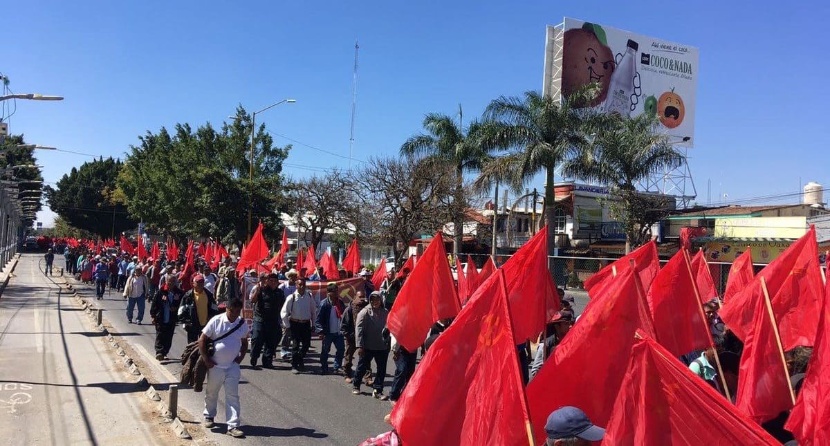 Oaxaca inicia semana con bloqueos y marchas