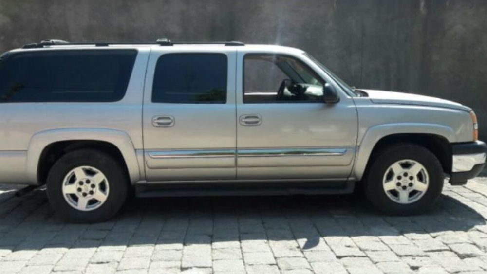 Encuentran cinco cadáveres en Michoacán