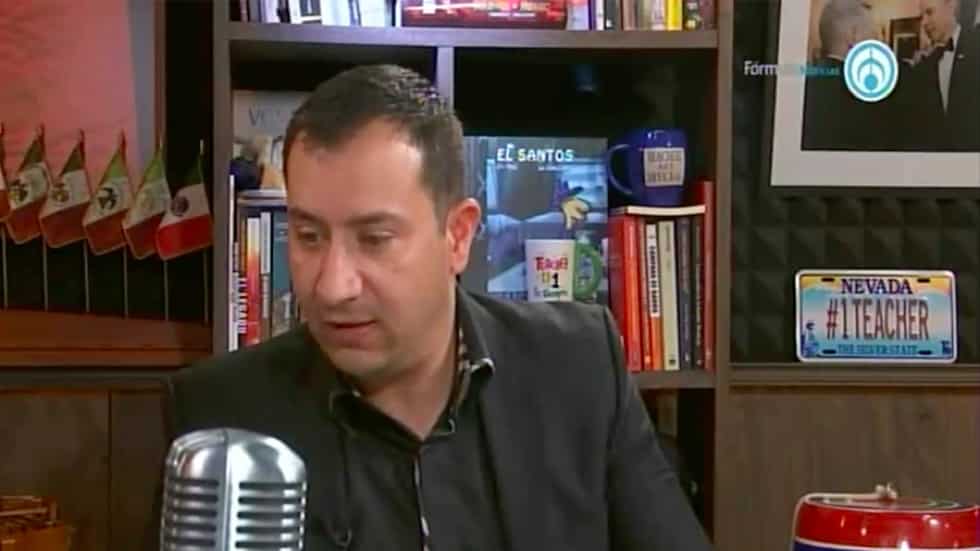 Meade domina encuestas en Twitter, AMLO en Facebook: Carlos Penna